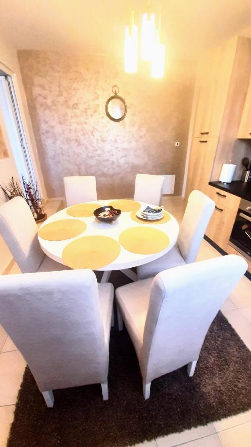 Apartman Marija 2 Srbobran المظهر الخارجي الصورة